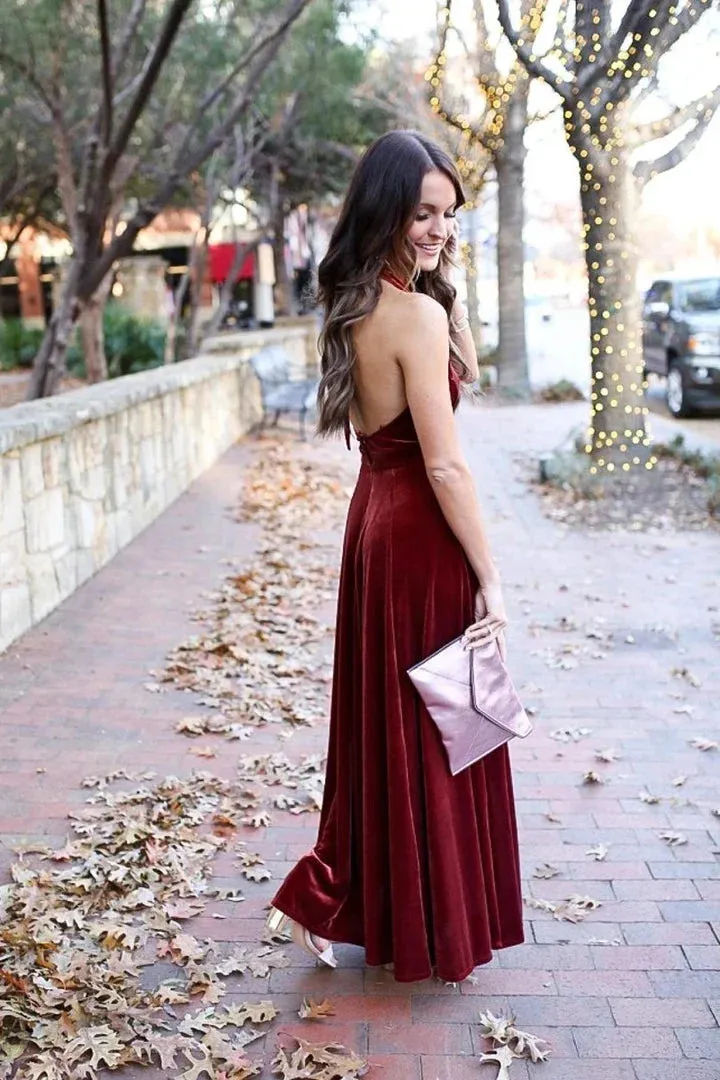 Elegant A-Line Halter Backless Burgundy Velvet Long Bridesmaid Dresses Prom Gown Charming Evening Party Dress